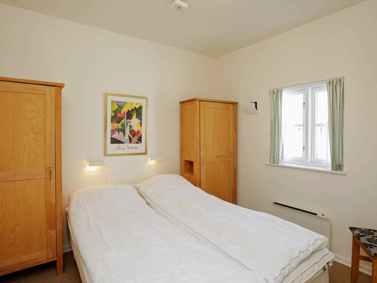 4 Person Holiday Home In Bl Vand Blåvand Exteriör bild